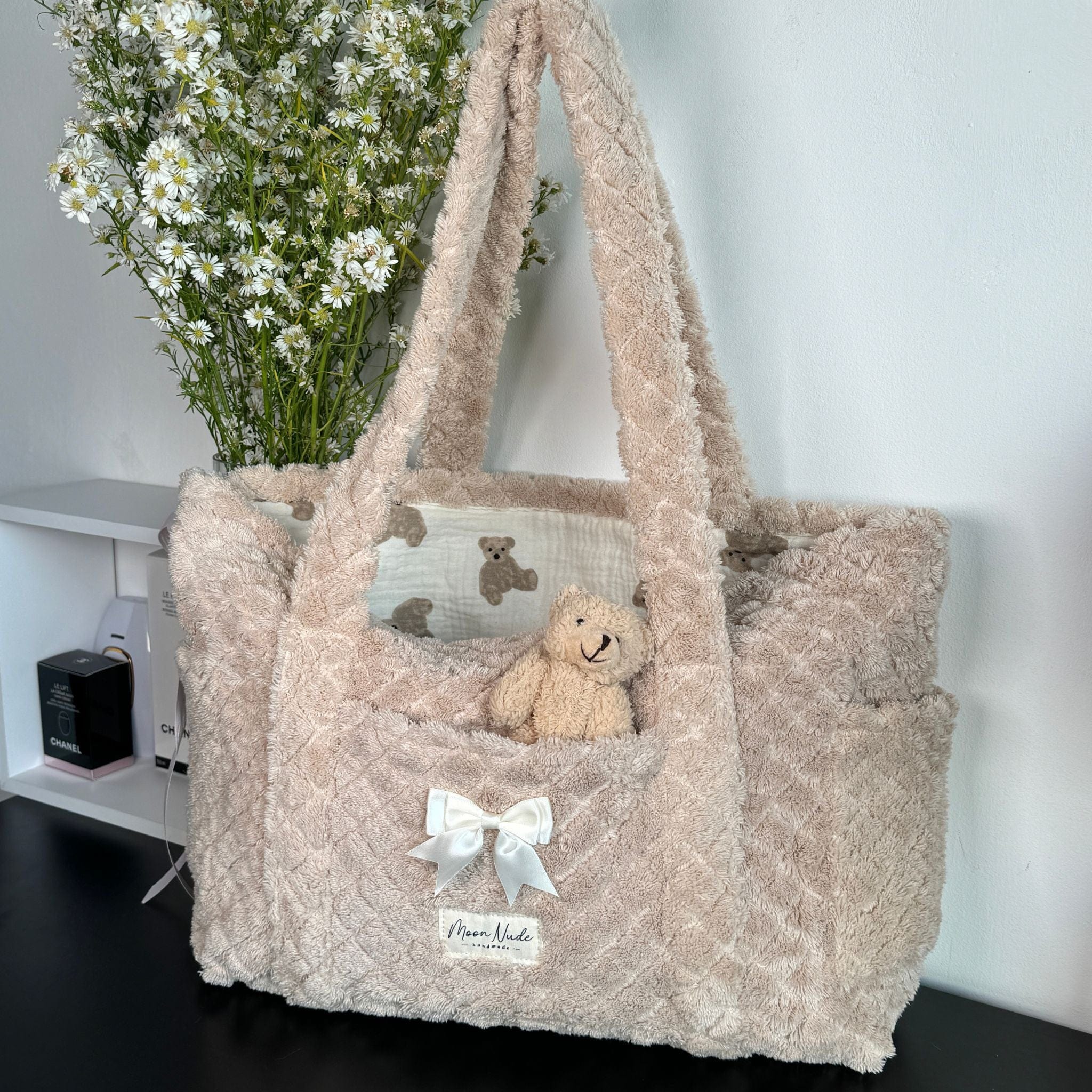 Moon Nude Teddy Tote Bag Zipper